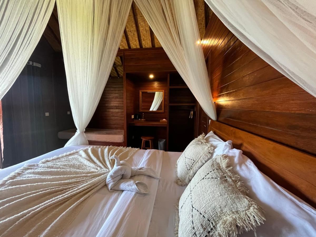 Sunset Hill Lembongan Hotel Exterior photo